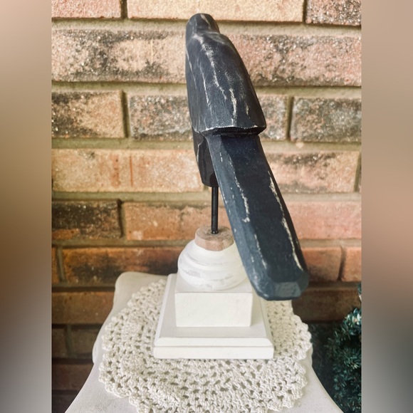 Wooden Crow Pedestal, Large - Picture 4 of 13